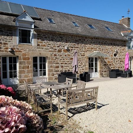 Le Jardin A Mordreuc Bed & Breakfast Pleudihen-sur-Rance Bagian luar foto