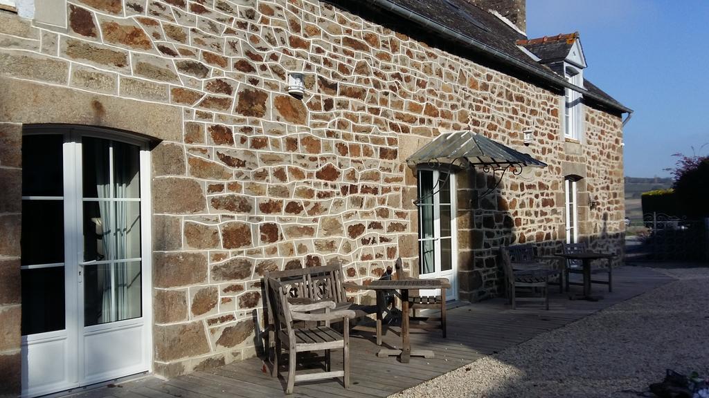 Le Jardin A Mordreuc Bed & Breakfast Pleudihen-sur-Rance Bagian luar foto